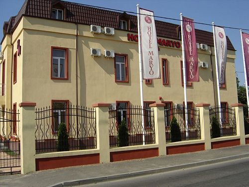 Hotel Maryo Ploieşti Exterior foto